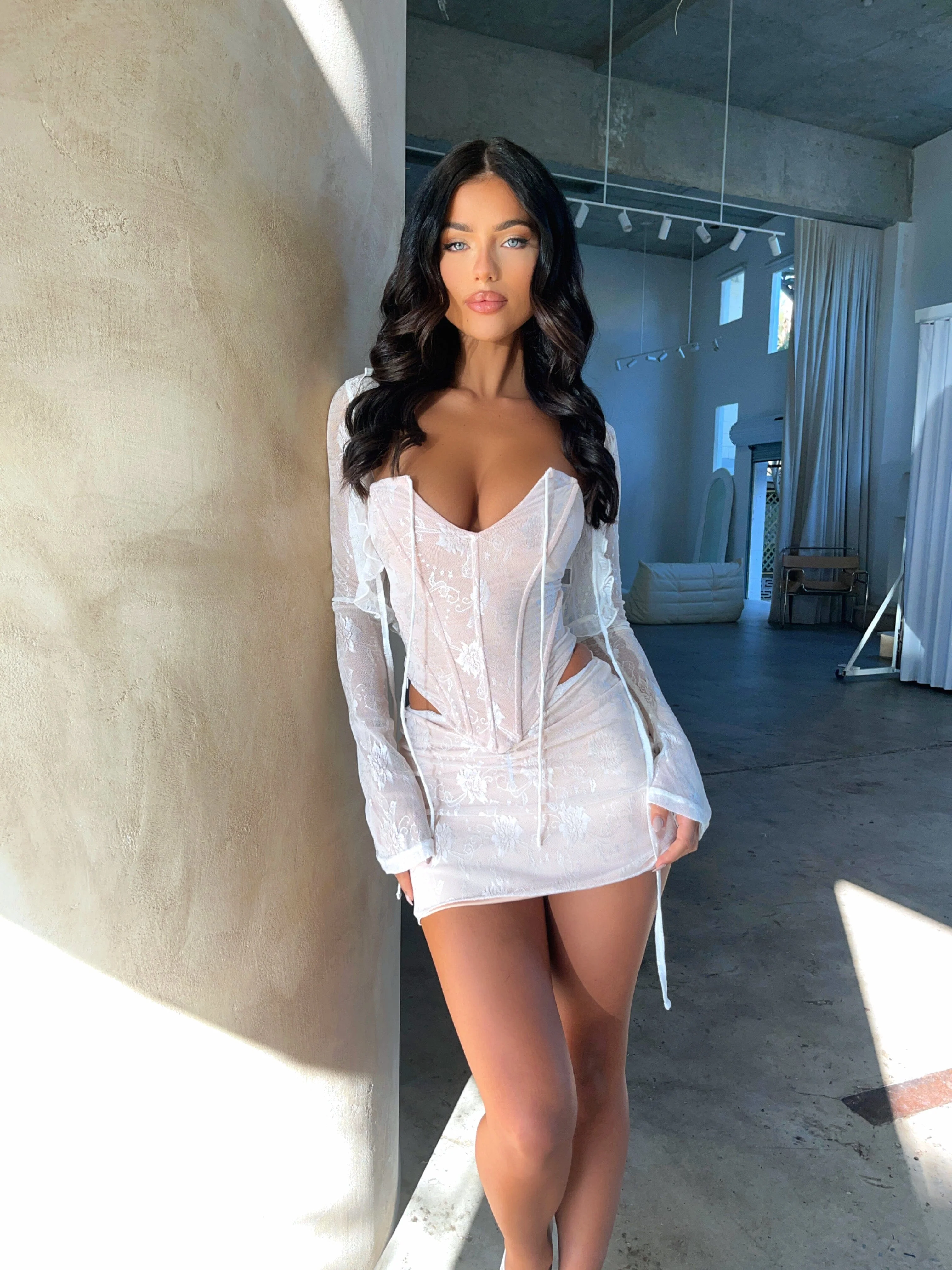 AMANDA MINI SKIRT WHITE - Image 4