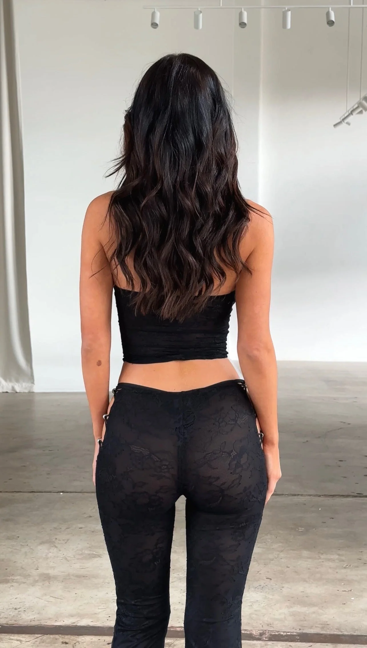 CARTER CROP TOP BLACK - Image 3