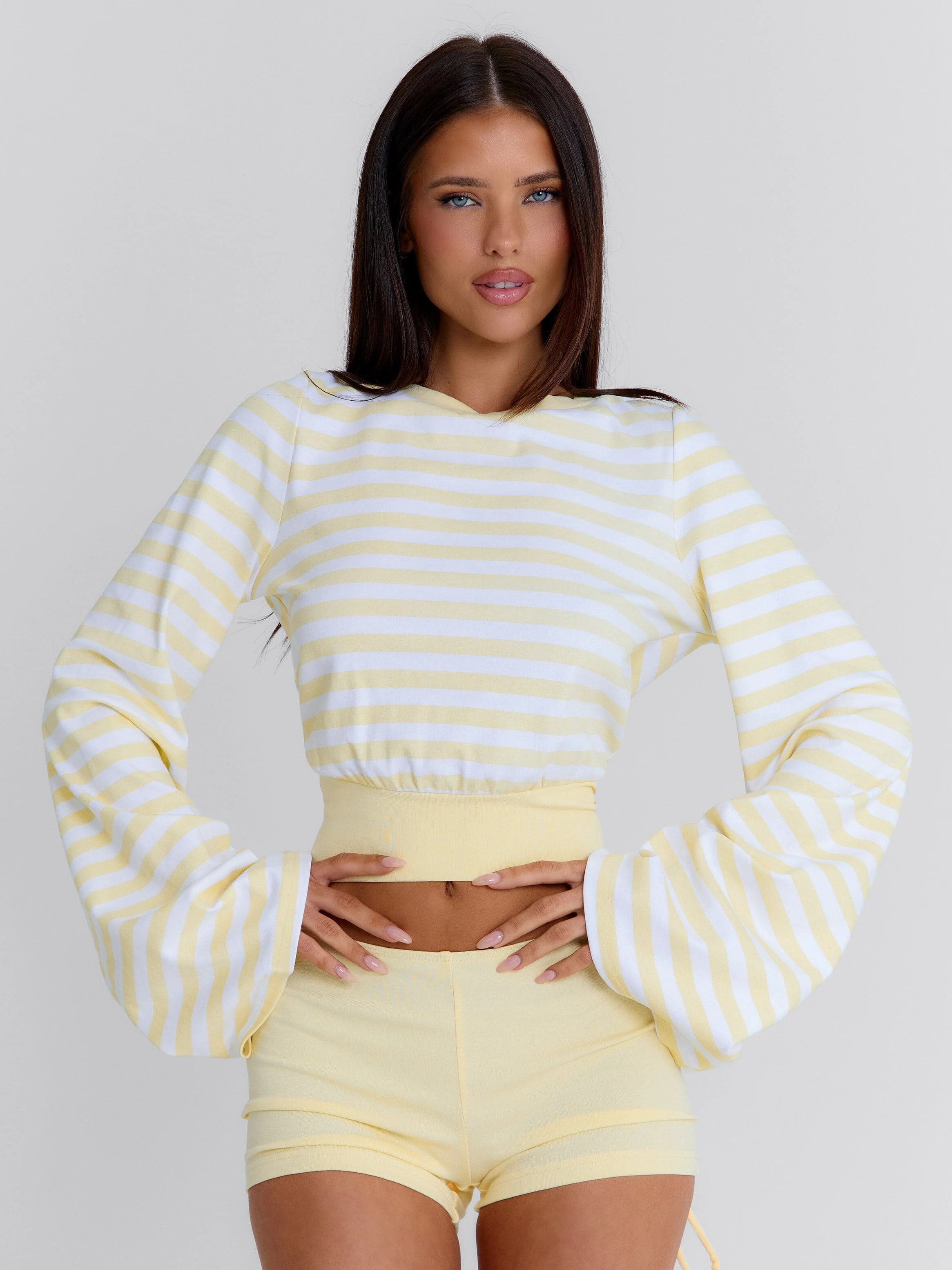 MARTAE SHORT YELLOW - Image 6