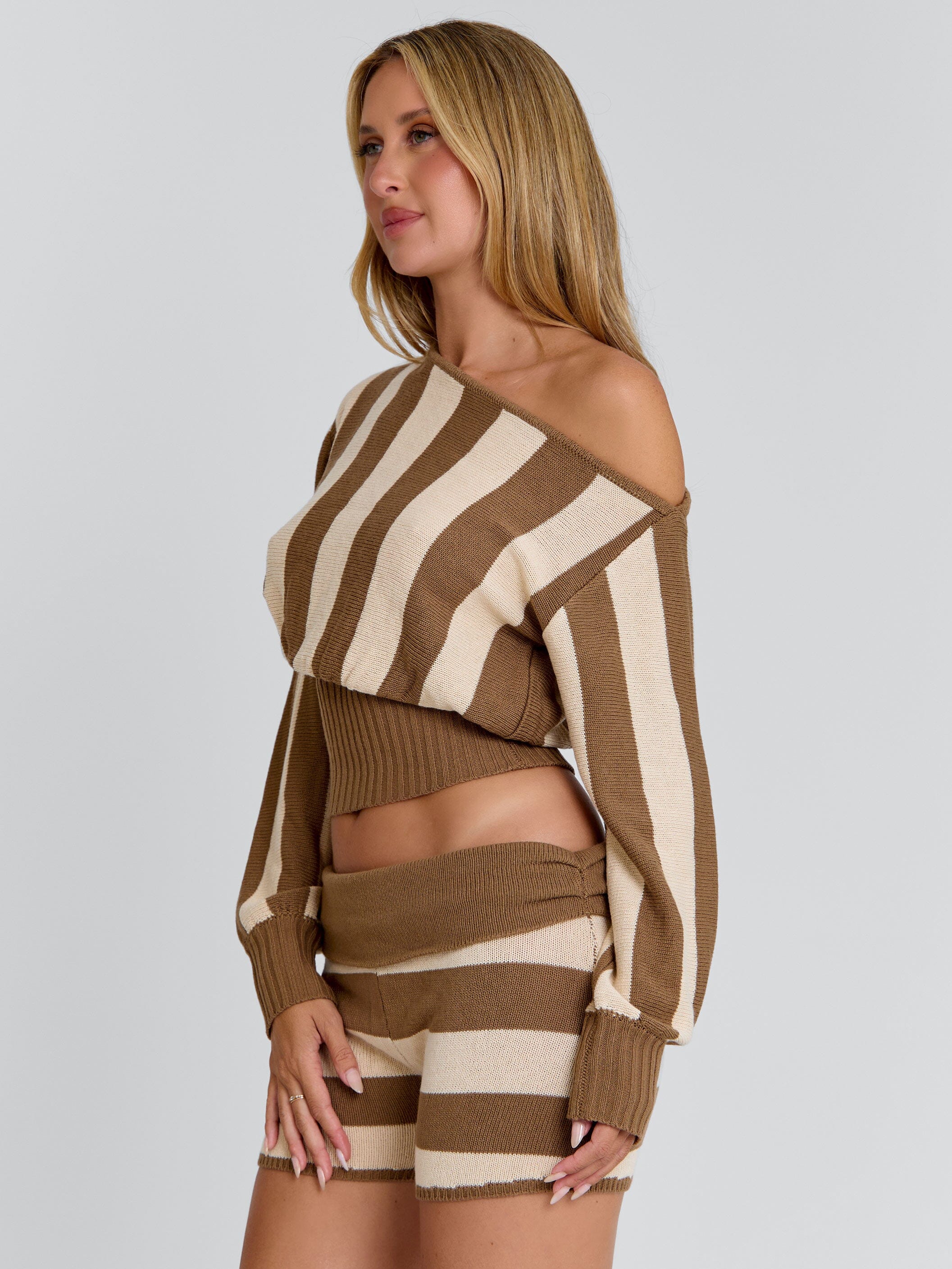 SUNDAZE SHORTS BROWN BEIGE STRIPE - Image 2